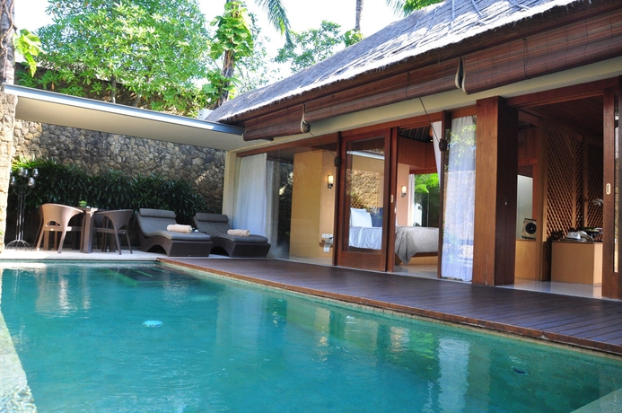 Imagen de la piscina del Hotel The Haven Bali Seminyak. Foto 14