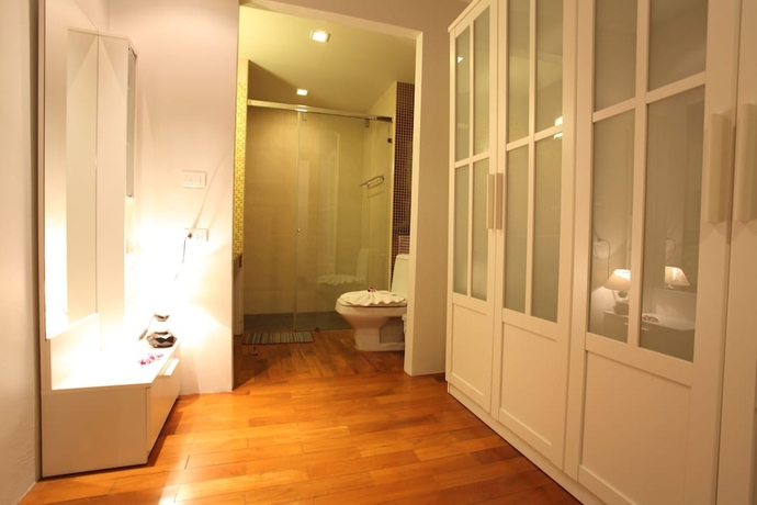 Imagen de la habitación del Hotel The Haven Lagoon Condo Patong. Foto 7
