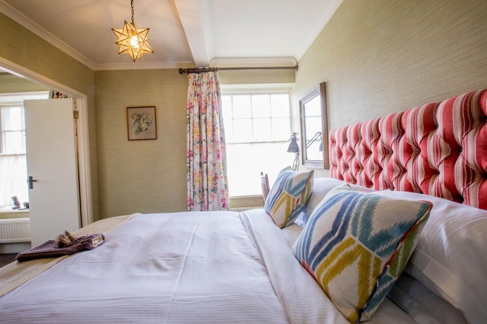 Imagen de la habitación del Hotel The Hawk Inn. Foto 12