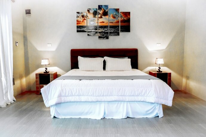 Imagen de la habitación del Hotel The Hawk's Nest Resort. Foto 20