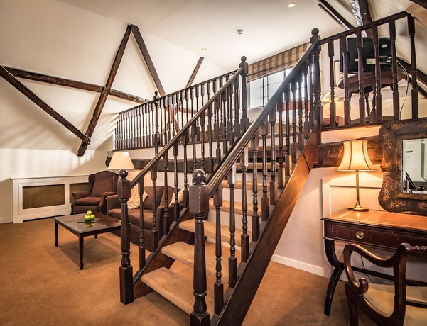 Imagen de la habitación del Hotel The Haycock Manor. Foto 14