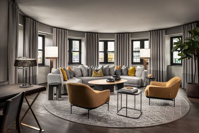 Imagen de la habitación del Hotel The Hazelton Toronto. Foto 12