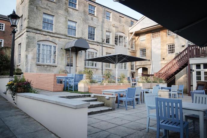 Imagen general del Hotel The Head Of The River. Foto 3