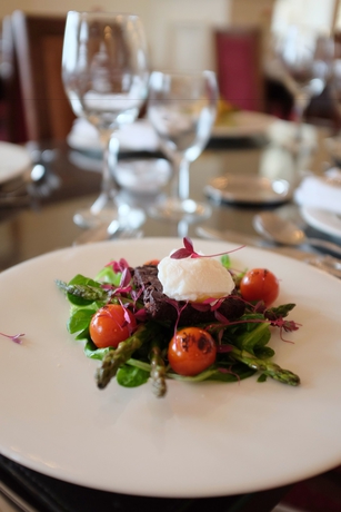 Imagen del bar/restaurante del Hotel The Headland and Spa, Torquay. Foto 10