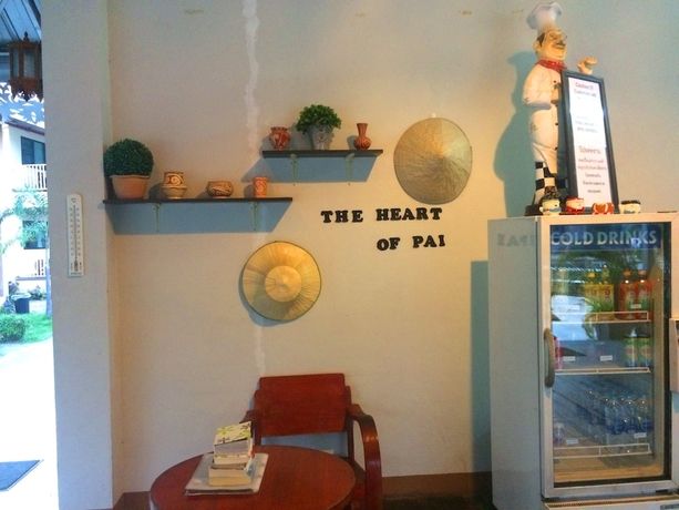 Imagen de los interiores del Hotel The Heart Of Pai Resort. Foto 12