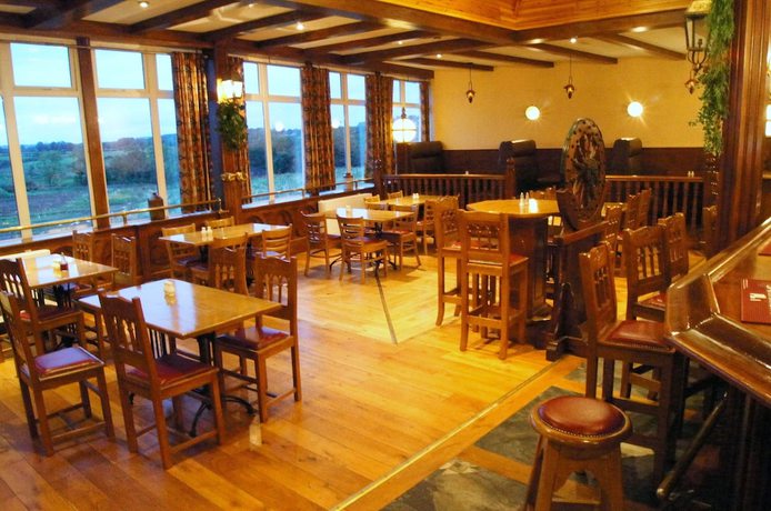 Imagen del bar/restaurante del Hotel The Hedges. Foto 2