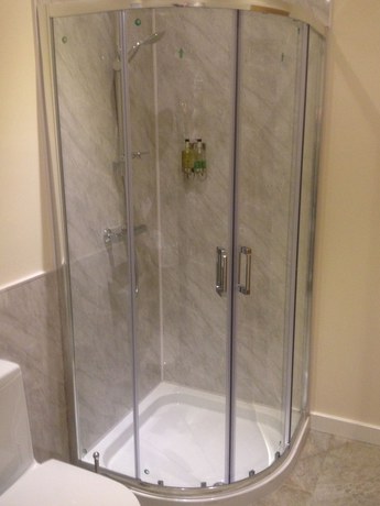 Imagen de la habitación del Hotel The Hedges. Foto 10