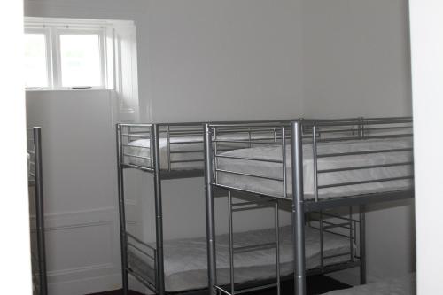 Imagen de la habitación del Hotel The Heights Bunkhouse. Foto 5