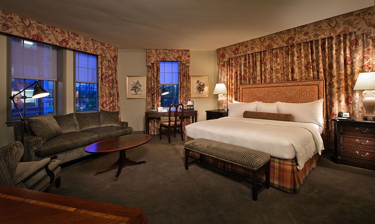 Imagen de la habitación del Hotel The Henley Park. Foto 10