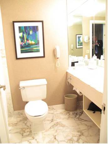 Imagen de la habitación del Hotel The Henry , Autograph Collection. Foto 5