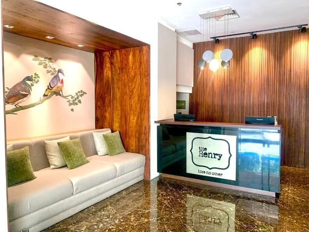 Imagen de los interiores del Hotel The Henry Roost Bacolod. Foto 16