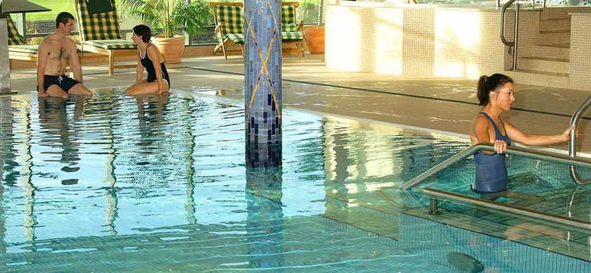 Imagen de la piscina del Hotel The Heritage, Killenard. Foto 9