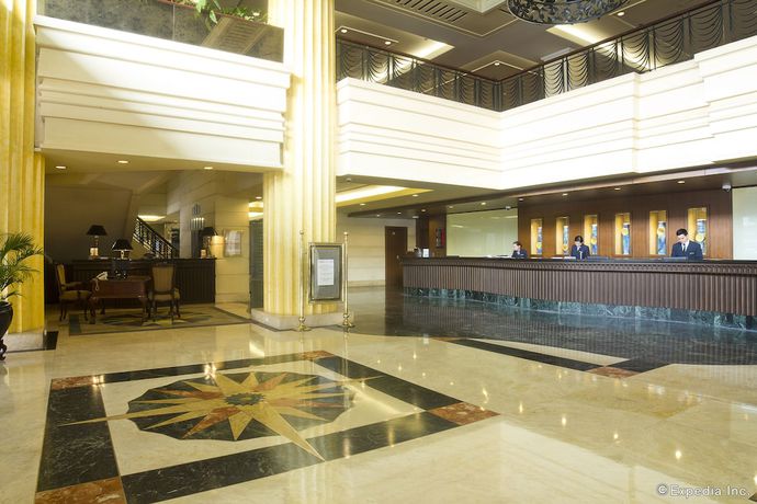 Imagen de los interiores del Hotel The Heritage Manila. Foto 17