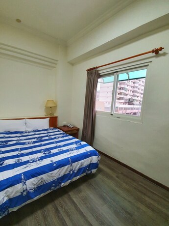Imagen de la habitación del Hotel The Hermit Inn. Foto 33