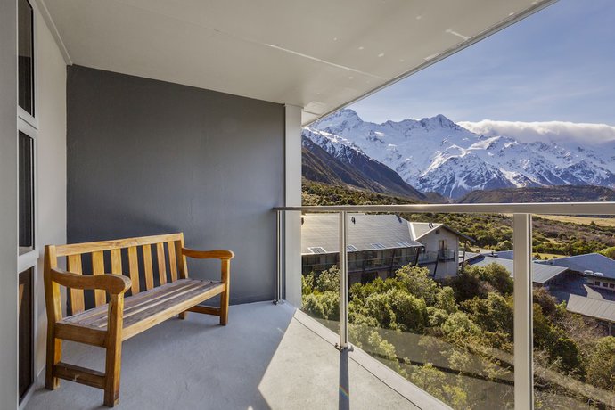 Imagen de la habitación del Hotel The Hermitage Mount Cook. Foto 12