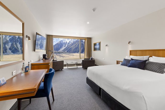 Imagen de la habitación del Hotel The Hermitage Mount Cook. Foto 14