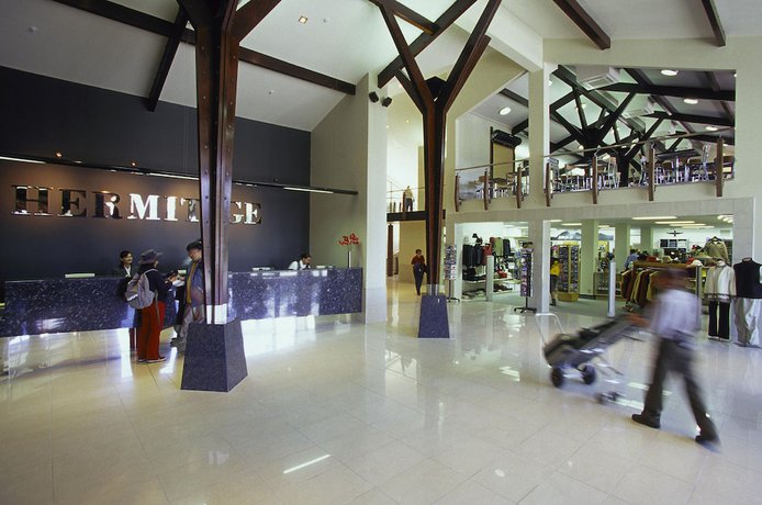 Imagen de los interiores del Hotel The Hermitage Mount Cook. Foto 19