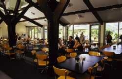 Imagen del bar/restaurante del Hotel The Hermitage, Mount Cook National Park. Foto 3