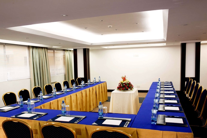 Imagen de los interiores del Hotel The Heron By Sarovar Portico India. Foto 16