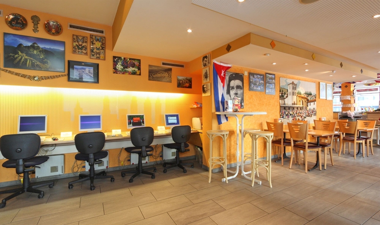 Imagen de los interiores del Hotel The Hey. Foto 16