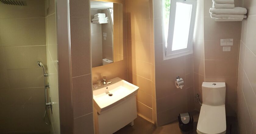 Imagen general del Hotel The Hideaway Club. Foto 11