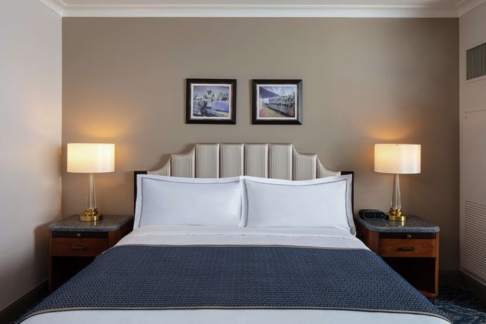 Imagen de la habitación del Hotel The Higgins Hotel New Orleans, Curio Collection by Hilton. Foto 11