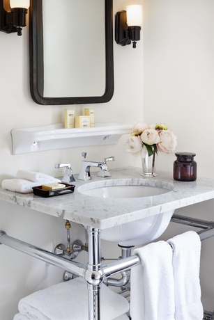 Imagen de la habitación del Hotel The High Line. Foto 8