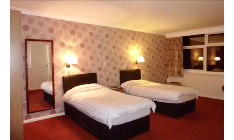 Imagen de la habitación del Hotel The Highfield, Bradford. Foto 12