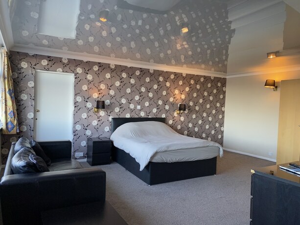 Imagen de la habitación del Hotel The Highfield, Bradford. Foto 16