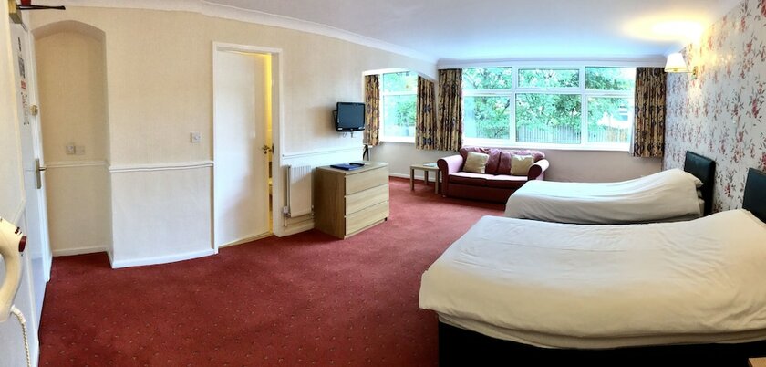 Imagen general del Hotel The Highfield, Bradford. Foto 8