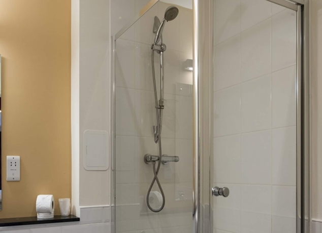 Imagen de la habitación del Hotel The Highland Club. Foto 2