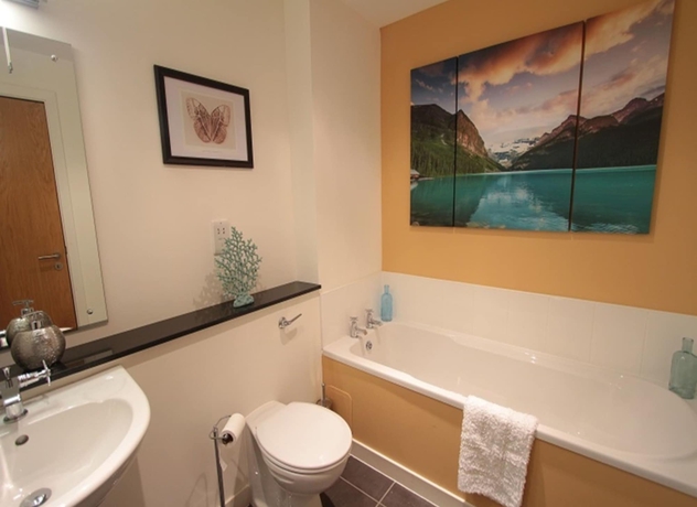 Imagen de la habitación del Hotel The Highland Club. Foto 3