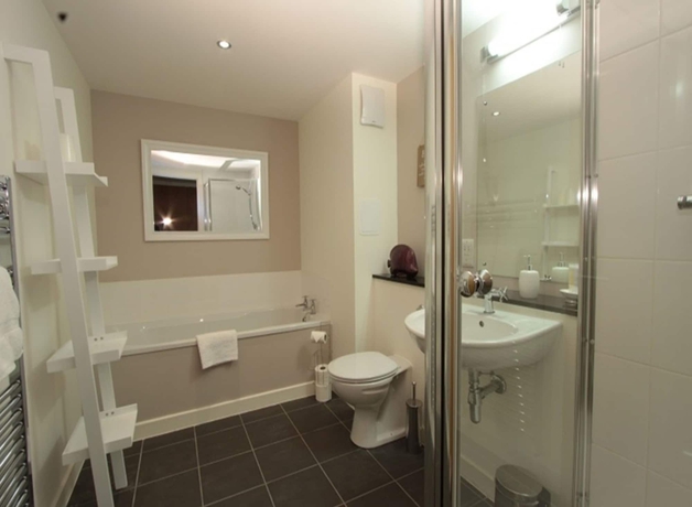 Imagen de la habitación del Hotel The Highland Club. Foto 9