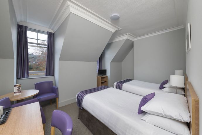 Imagen de la habitación del Hotel The Highland. Foto 8