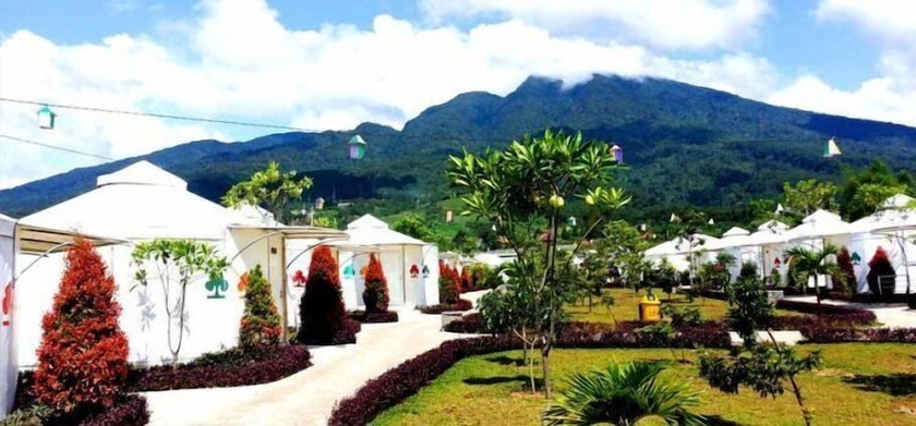 Imagen general del Hotel The Highland Park Resort Bogor. Foto 1