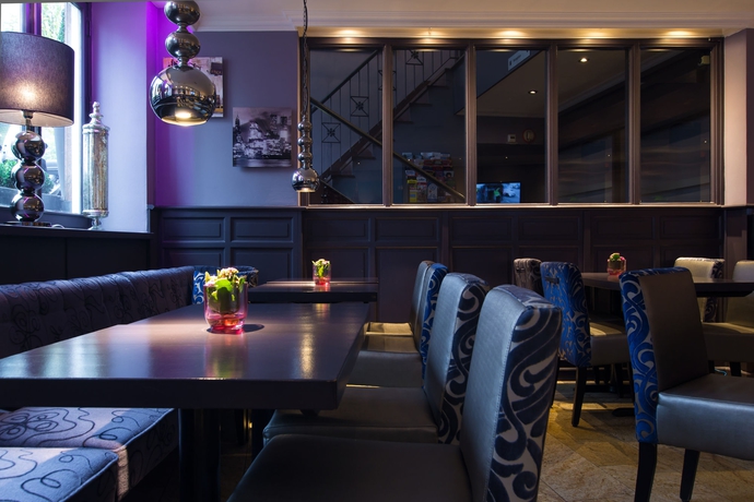 Imagen del bar/restaurante del Hotel The Highlander, &Aacute;msterdam. Foto 4