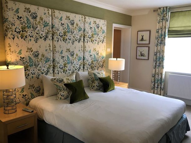 Imagen de la habitación del Hotel The Highworth. Foto 7