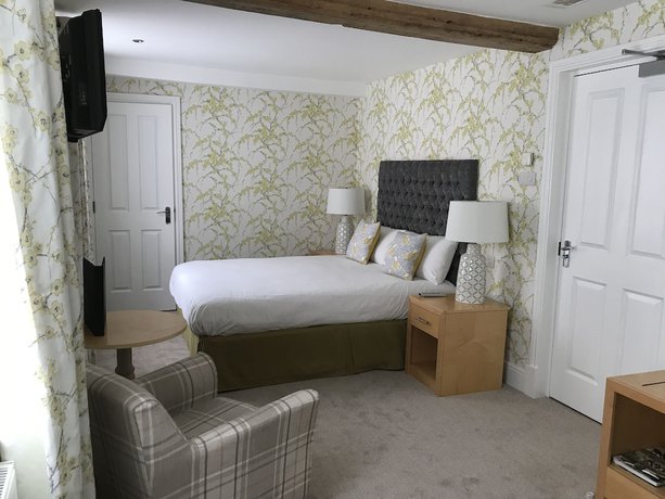 Imagen de la habitación del Hotel The Highworth. Foto 8