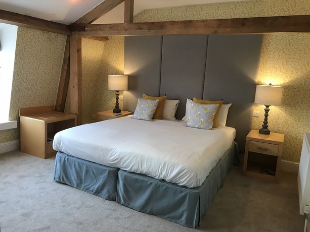 Imagen de la habitación del Hotel The Highworth. Foto 17