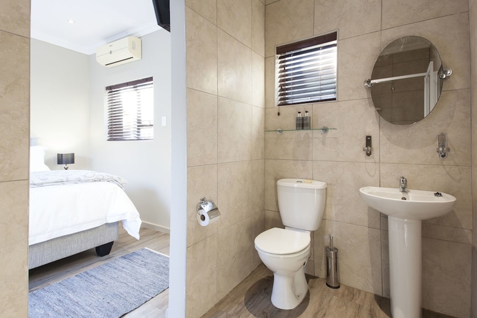 Imagen de la habitación del Hotel The Hill Boutique Bed and Breakfast. Foto 13