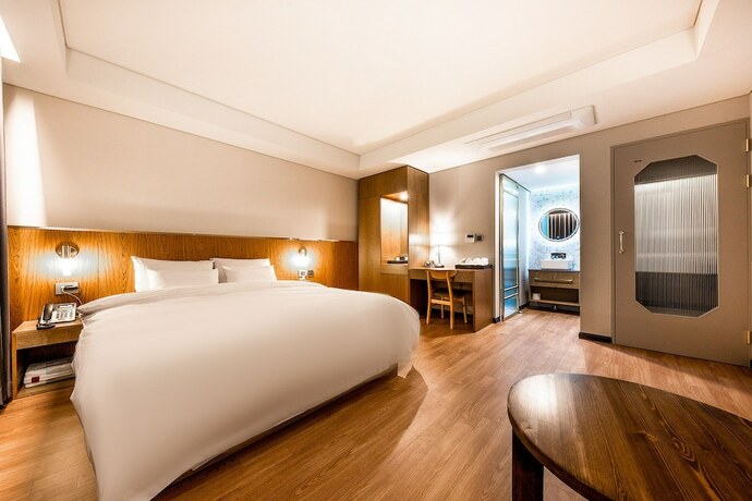 Imagen de la habitación del Hotel The Hill. Foto 9