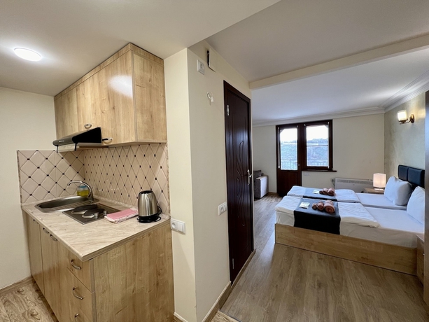Imagen de la habitación del Hotel The Hill Guest House. Foto 2