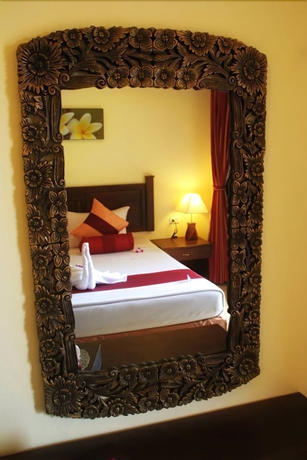 Imagen de la habitación del Hotel The Hill Resort. Foto 4