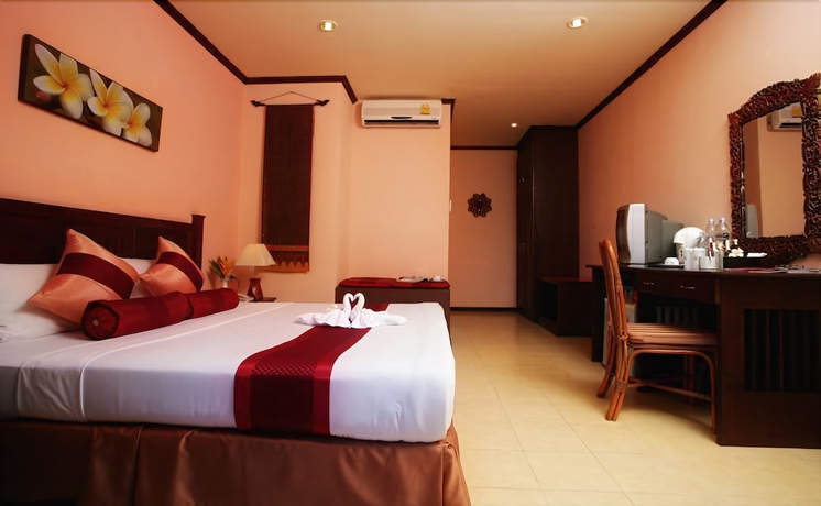 Imagen de la habitación del Hotel The Hill Resort. Foto 7
