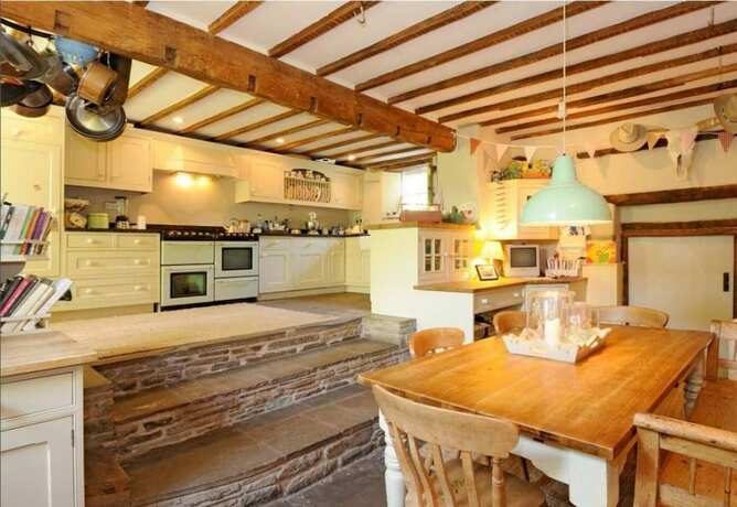 Imagen general del Hotel The Hillis Farmhouse - 6 Bed - Sleeps 11 - Pets. Foto 9