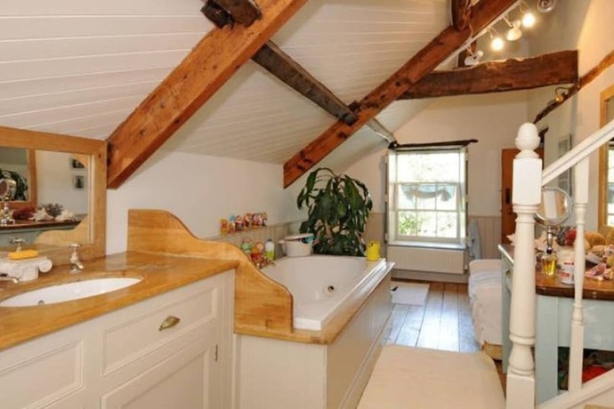 Imagen general del Hotel The Hillis Farmhouse - 6 Bed - Sleeps 11 - Pets. Foto 18