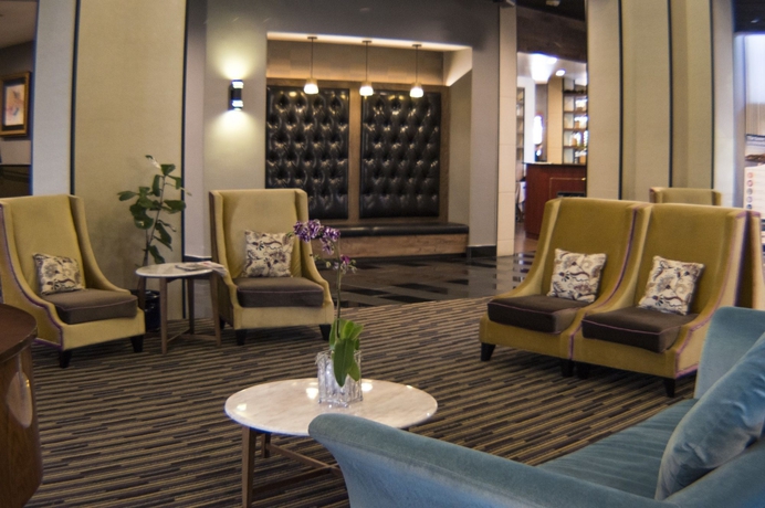 Imagen de los interiores del Hotel The Hills. Foto 13