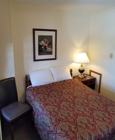 Imagen de la habitación del Hotel The Hillside Motel. Foto 8