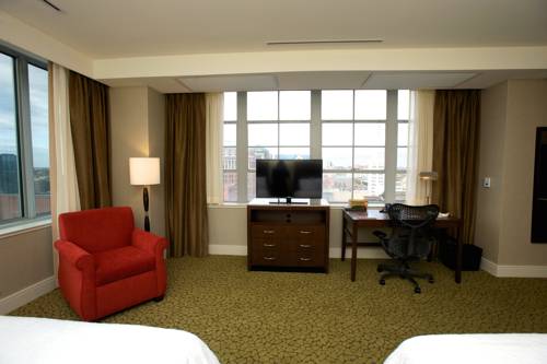 Imagen de la habitación del Hotel The Hilton Garden Inn Buffalo-downtown. Foto 9