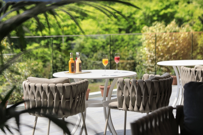 Imagen del bar/restaurante del Hotel The Hiramatsu Hotels and Resorts Sengokuhara. Foto 5